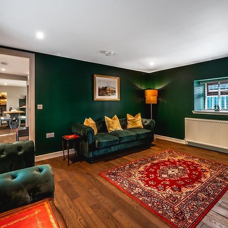 Luxury Cottage With Mountain View'S Cononbridge Exterior photo